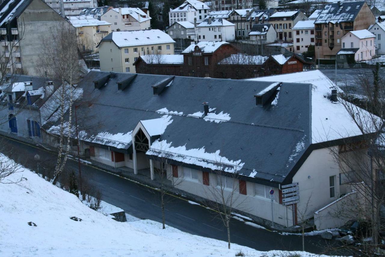 Auberge Familiale Relais Du Lys Cauterets Eksteriør bilde