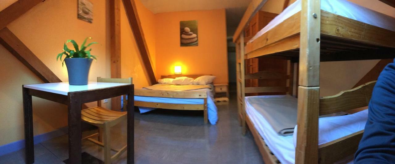 Auberge Familiale Relais Du Lys Cauterets Eksteriør bilde